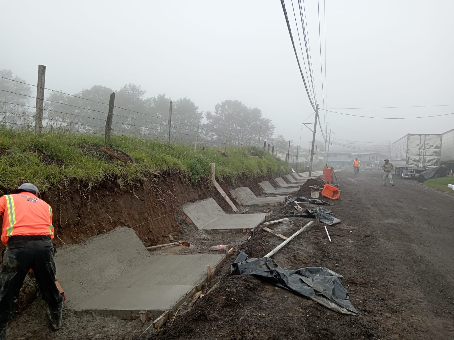 Muros de retención en carretera
